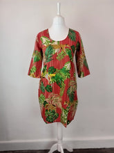 Load image into Gallery viewer, The Keats tunic - cheetah red