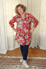 Load image into Gallery viewer, The Yeats tunic - red