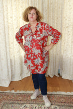 Load image into Gallery viewer, The Yeats tunic - red