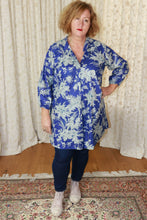 Load image into Gallery viewer, The Yeats tunic - china blue