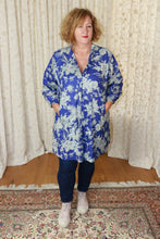 Load image into Gallery viewer, The Yeats tunic - china blue