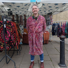 Load image into Gallery viewer, The Lux dressing gown - paisley print