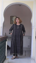 Load image into Gallery viewer, The Bhuj Fab dress