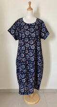 Load image into Gallery viewer, The Bagru Raphael dress - Indigo